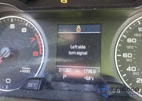 2010 Audi A4 2.0T Premium z USA, uszkodzony, nr VIN WAUWFAFL9AA114958